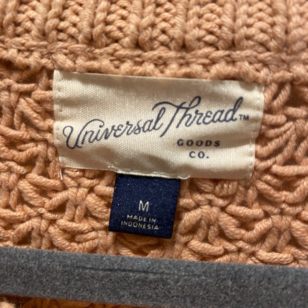 Target sweater - Picture 2 of 2